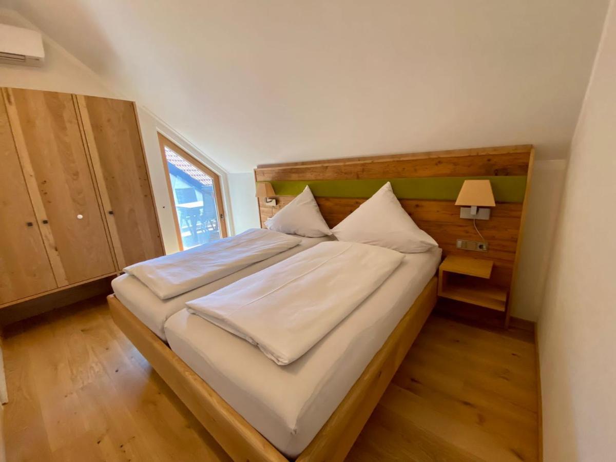 Gut Schwarz-N Hof Ferienwohnungen Bad Griesbach  Eksteriør billede