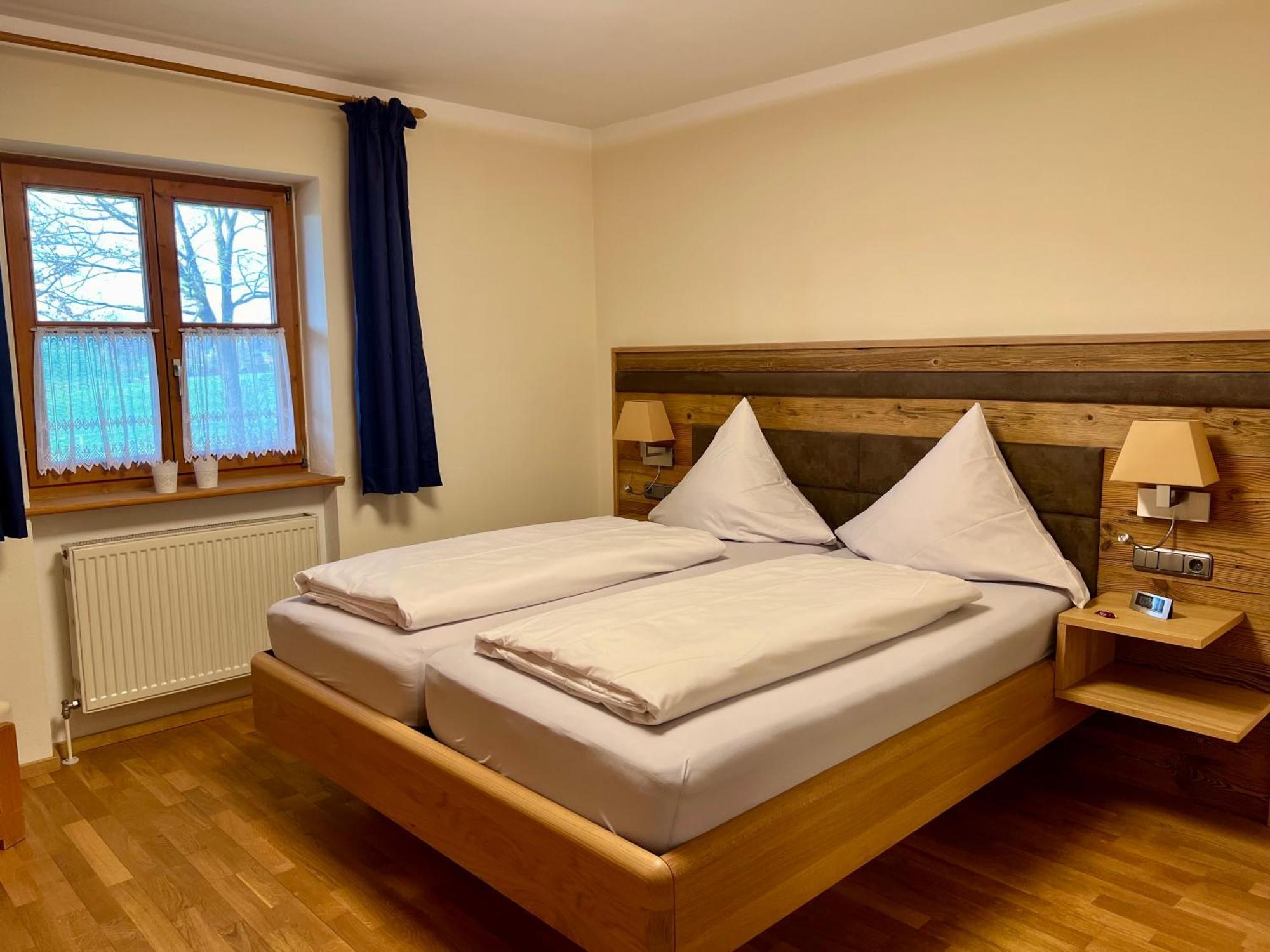Gut Schwarz-N Hof Ferienwohnungen Bad Griesbach  Eksteriør billede