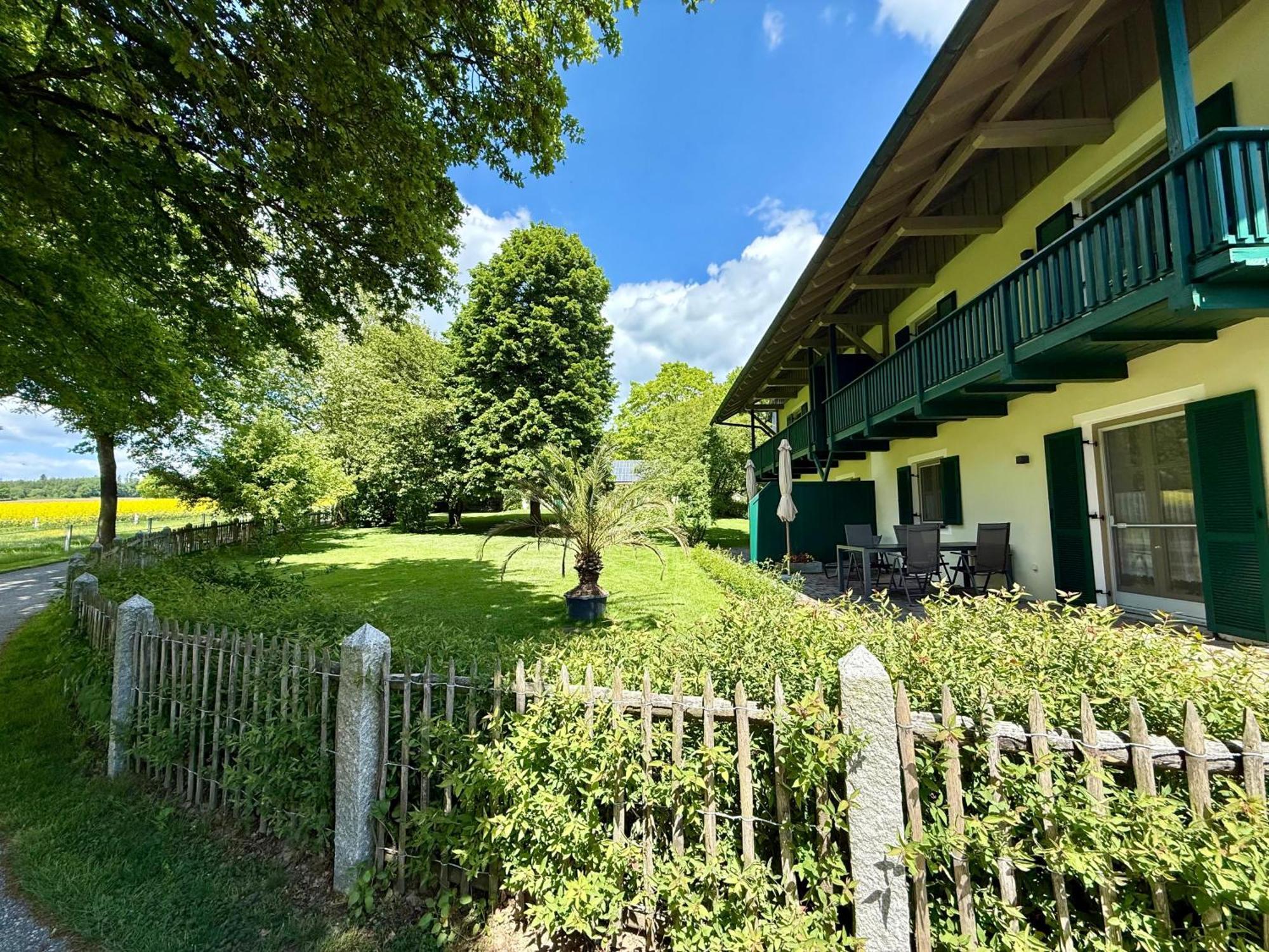Gut Schwarz-N Hof Ferienwohnungen Bad Griesbach  Eksteriør billede